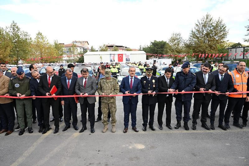 Polis ve Jandarmaya 80 Yeni Araç Teslim Edildi