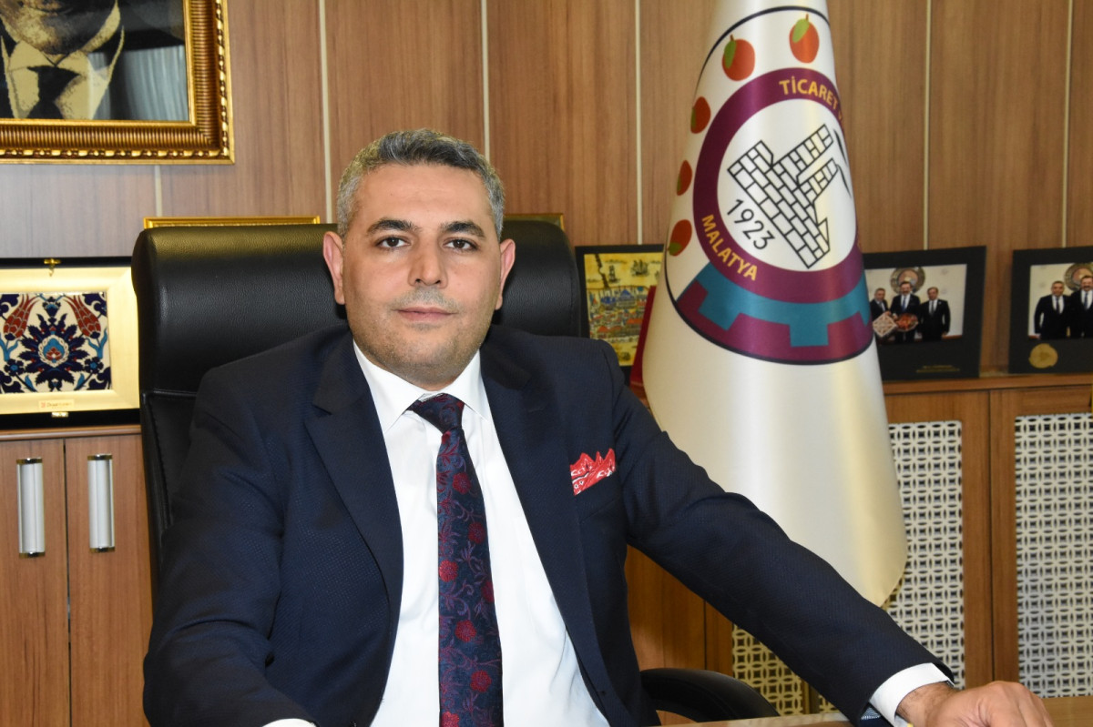 Sadıkoğlu: E-hacizler depremin açtığı yarayı daha da büyütüyor